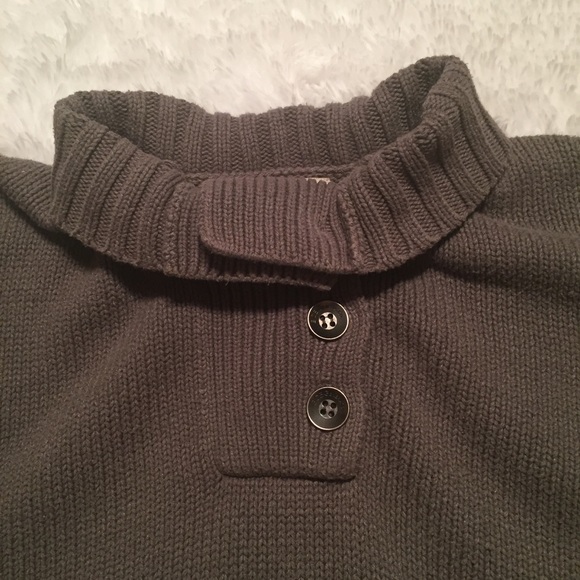 BCBG generation sleeveless knit sweater - Picture 3 of 5